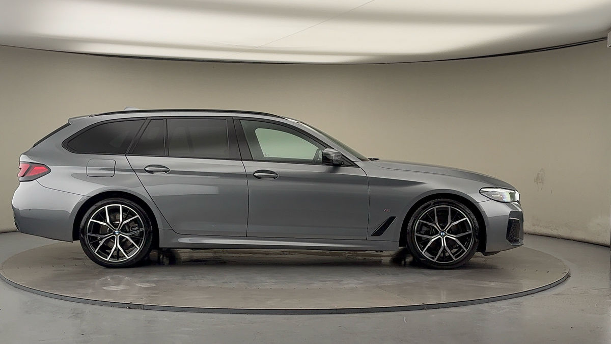 Used BMW 5 Series 2022 for sale - 76884649: Photo 16