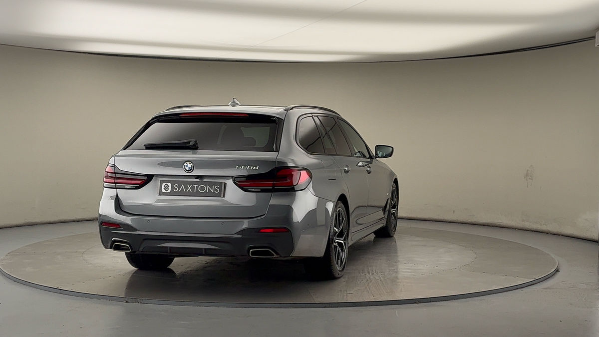 Used BMW 5 Series 2022 for sale - 76884649: Photo 41