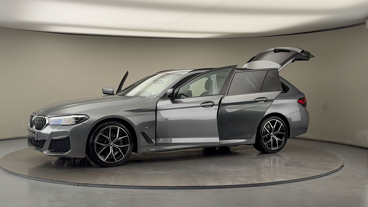 Used BMW 5 Series 2022 for sale - 76884649: Photo 49