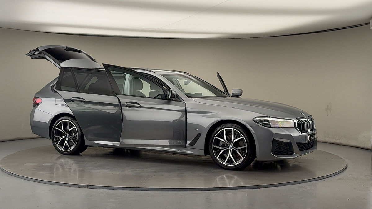 Used BMW 5 Series 2022 for sale - 76884649: Photo 55