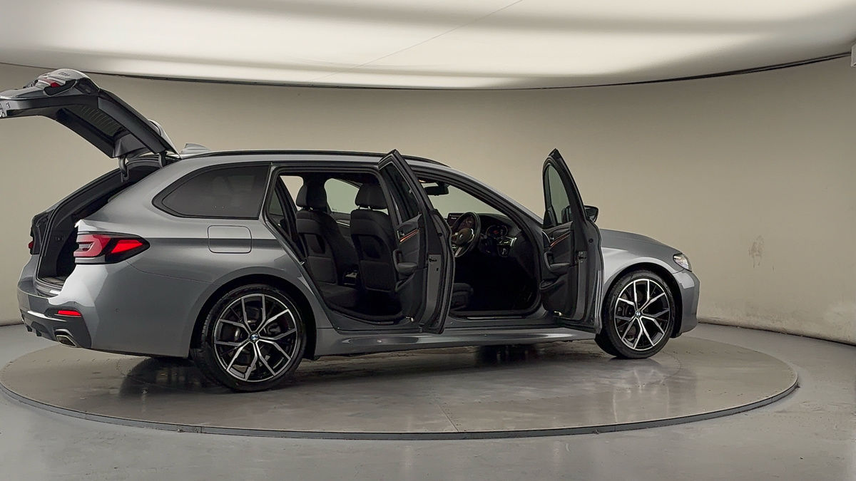 Used BMW 5 Series 2022 for sale - 76884649: Photo 58