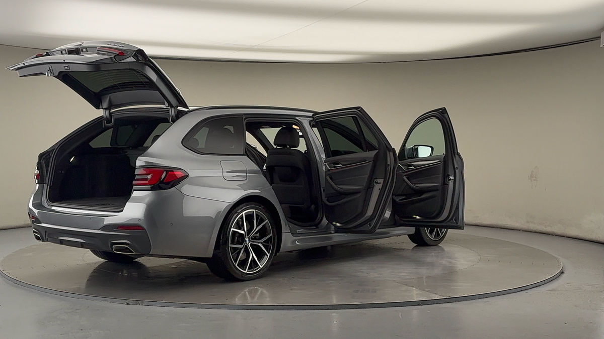 Used BMW 5 Series 2022 for sale - 76884649: Photo 59