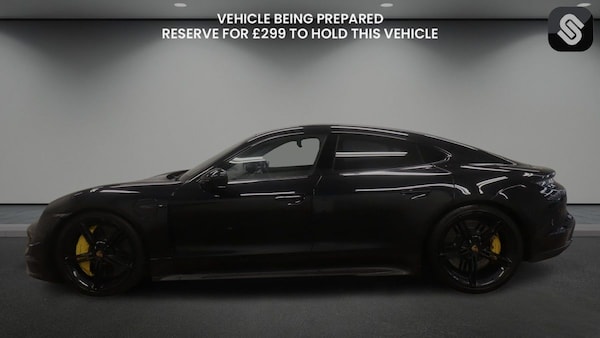 Used Porsche Taycan 2022 for sale - 76334558: Photo 12