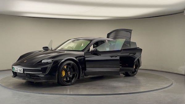 Used Porsche Taycan 2022 for sale - 76334558: Photo 28
