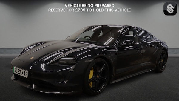 Used Porsche Taycan 2022 for sale - 76334558: Photo 4