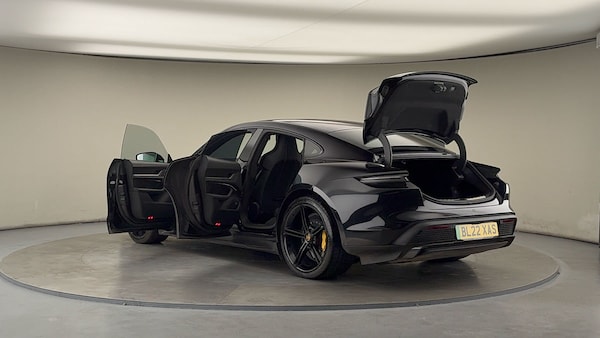 Used Porsche Taycan 2022 for sale - 76334558: Photo 55