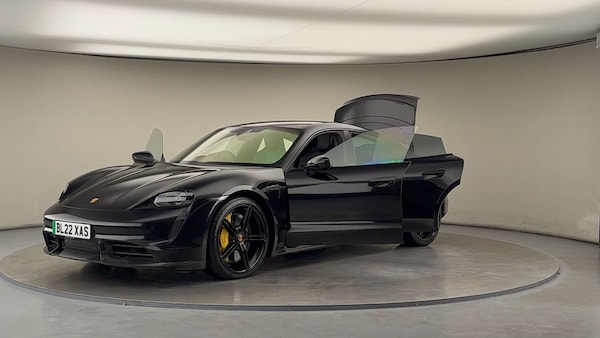 Used Porsche Taycan 2022 for sale - 76334558: Photo 61