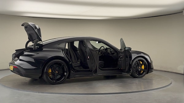 Used Porsche Taycan 2022 for sale - 76334558: Photo 69