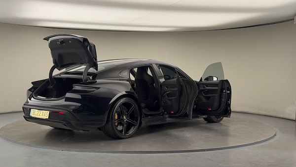 Used Porsche Taycan 2022 for sale - 76334558: Photo 70