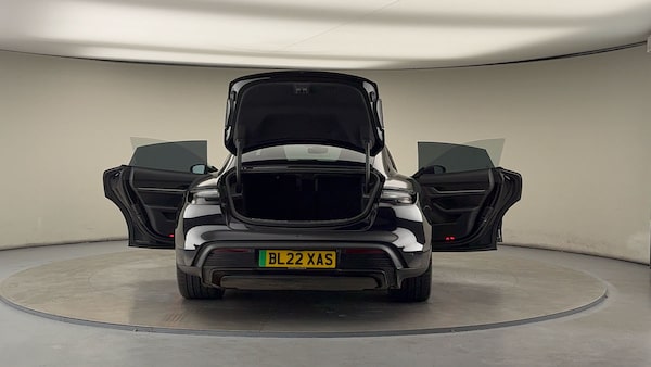 Used Porsche Taycan 2022 for sale - 76334558: Photo 72