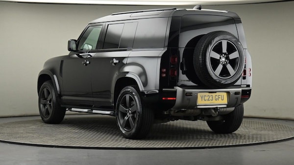 Used Land Rover Defender 110 2023 for sale - 74765997: Photo 15