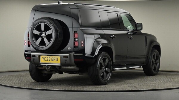 Used Land Rover Defender 110 2023 for sale - 74765997: Photo 6