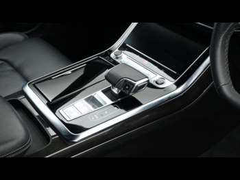 Used Audi Q8 2023 for sale - 74943421: Photo