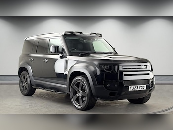 Used Land Rover Defender 110 2023 for sale - 78345362: Photo