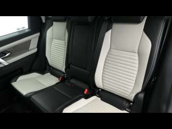 Used Land Rover Discovery Sport 2020 for sale - 73633337: Photo