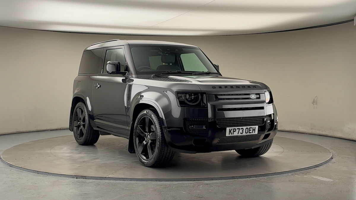 Used Land Rover Defender 2023 for sale - 76455048: Photo 2