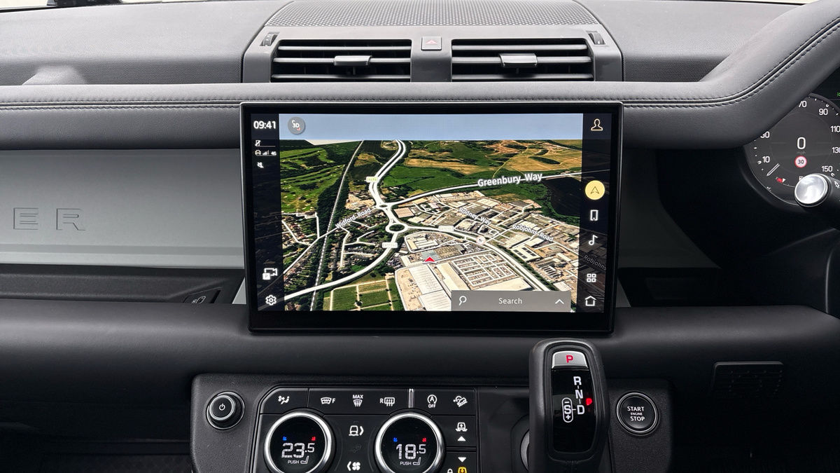 Used Land Rover Defender 2023 for sale - 76455048: Photo 23