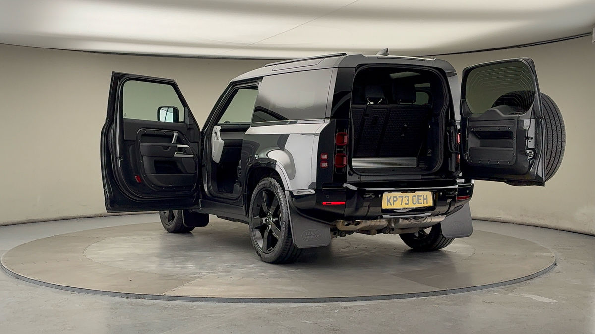 Used Land Rover Defender 2023 for sale - 76455048: Photo 29