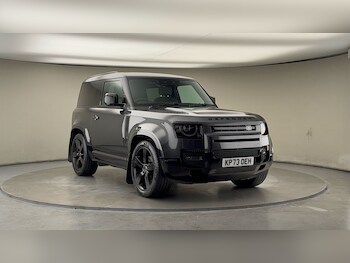 Used Land Rover Defender 90 2023 for sale - 76455048: Photo