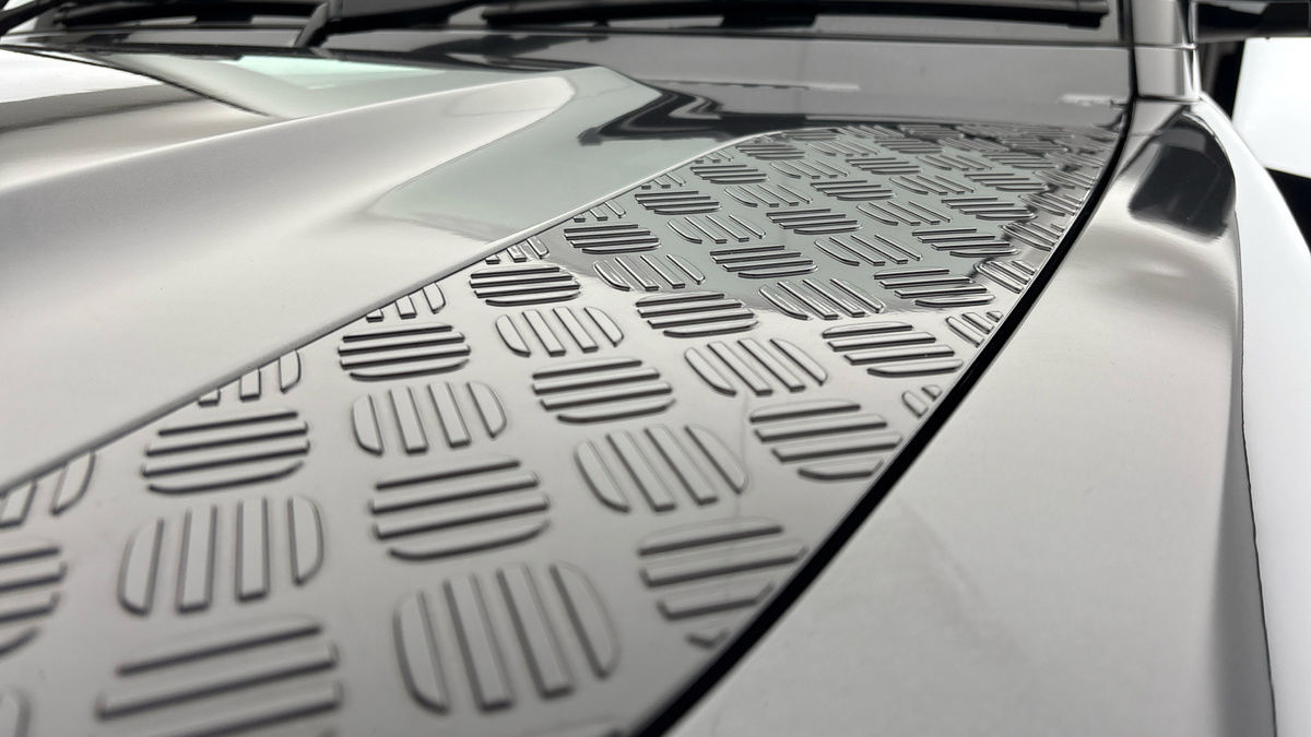 Used Land Rover Defender 2023 for sale - 76455048: Photo 31