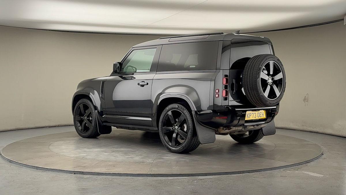 Used Land Rover Defender 2023 for sale - 76455048: Photo 32