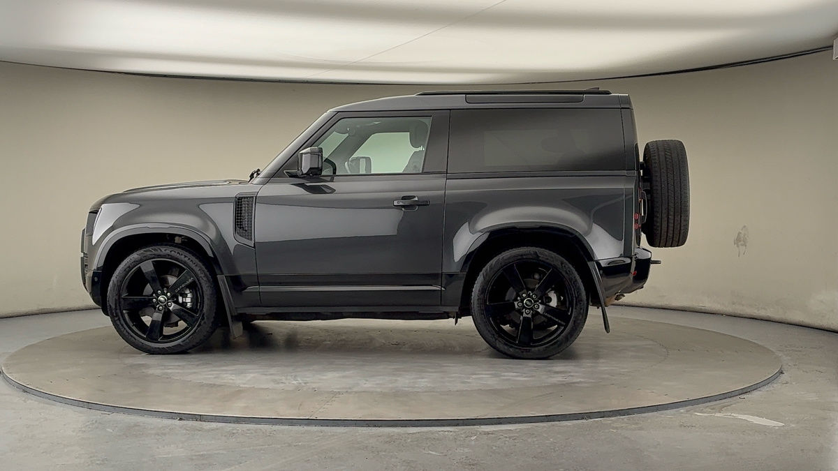 Used Land Rover Defender 2023 for sale - 76455048: Photo 34