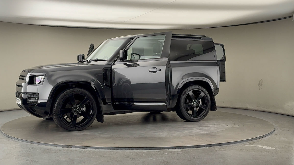 Used Land Rover Defender 2023 for sale - 76455048: Photo 55