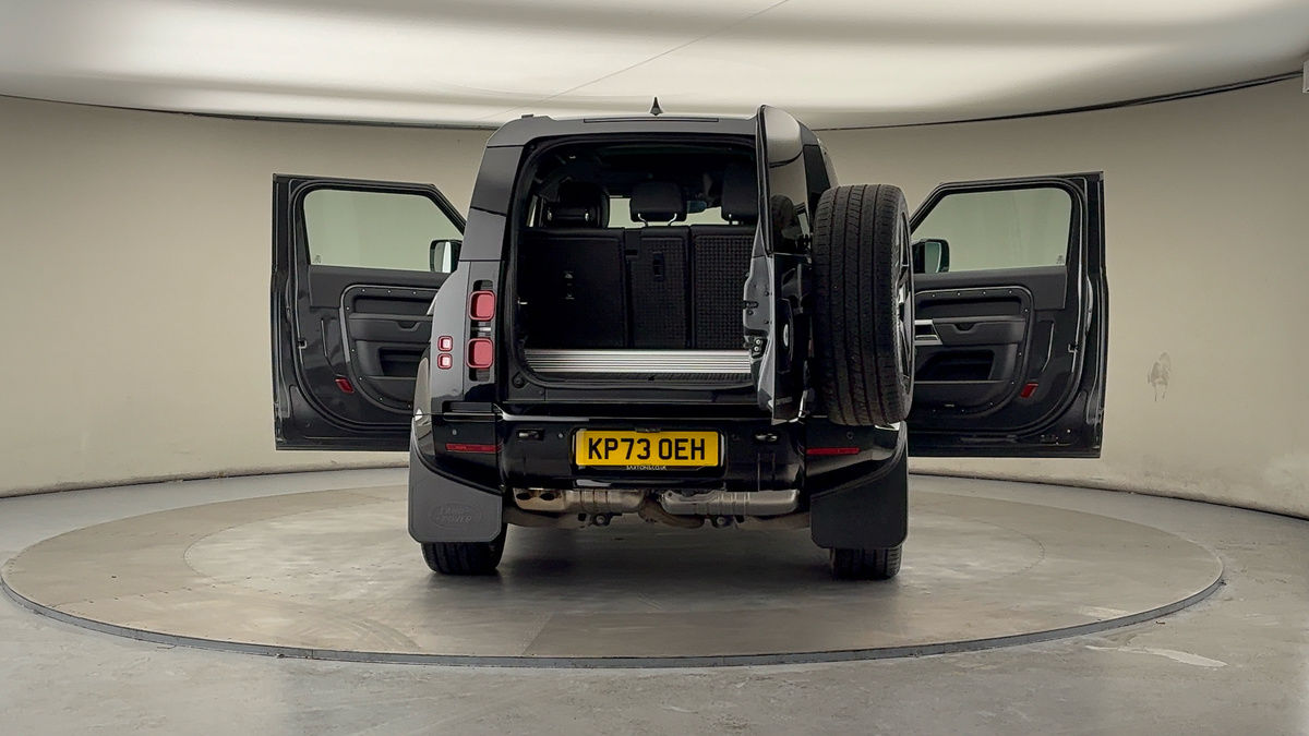 Used Land Rover Defender 2023 for sale - 76455048: Photo 67