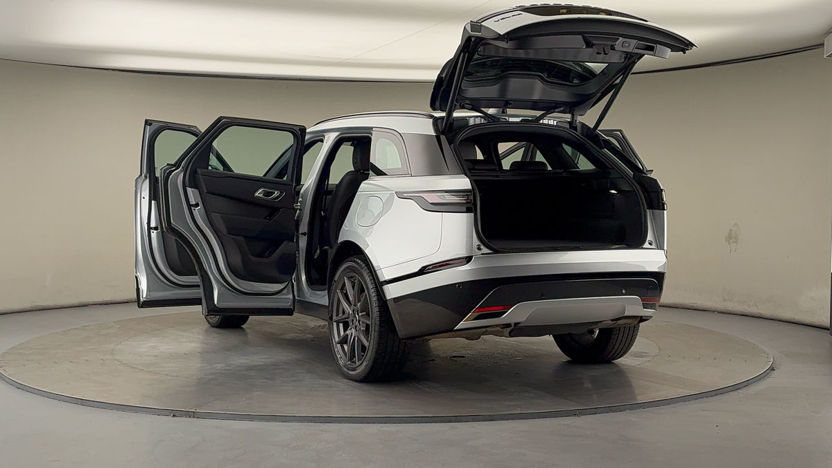 Used Land Rover Range Rover Velar 2024 for sale - 76357254: Photo 23