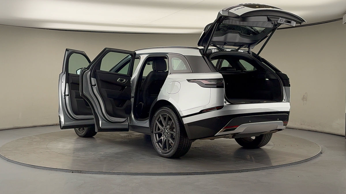 Used Land Rover Range Rover Velar 2024 for sale - 76357254: Photo 43