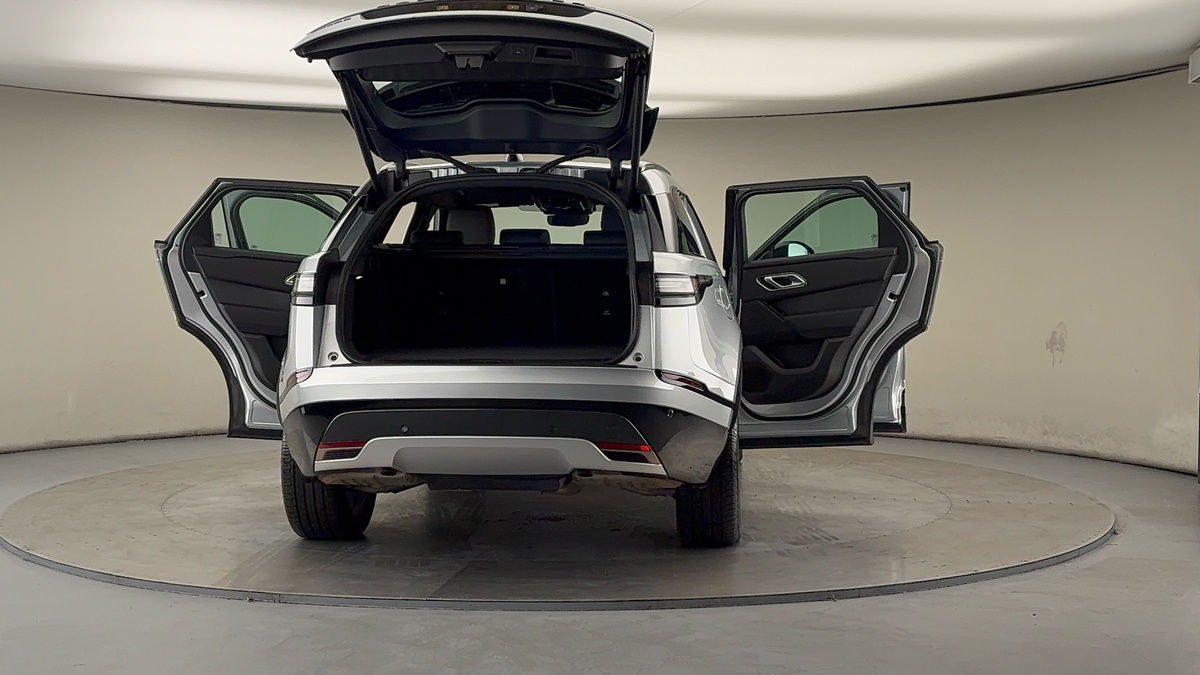 Used Land Rover Range Rover Velar 2024 for sale - 76357254: Photo 60