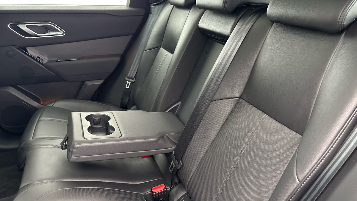 Used Land Rover Range Rover Velar 2024 for sale - 76357254: Photo 9