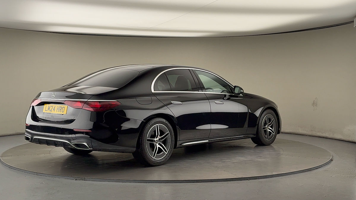 Used Mercedes-Benz E Class 2024 for sale - 76655669: Photo 21