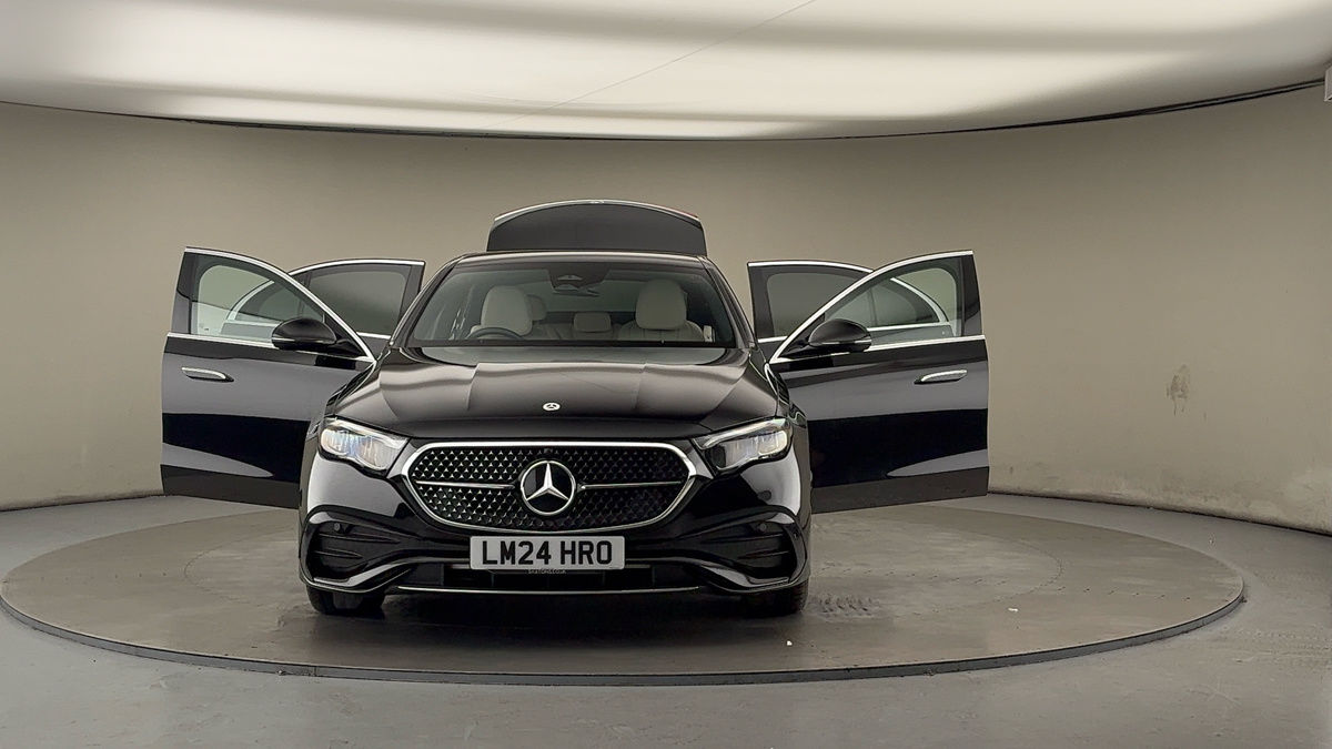 Used Mercedes-Benz E Class 2024 for sale - 76655669: Photo 51