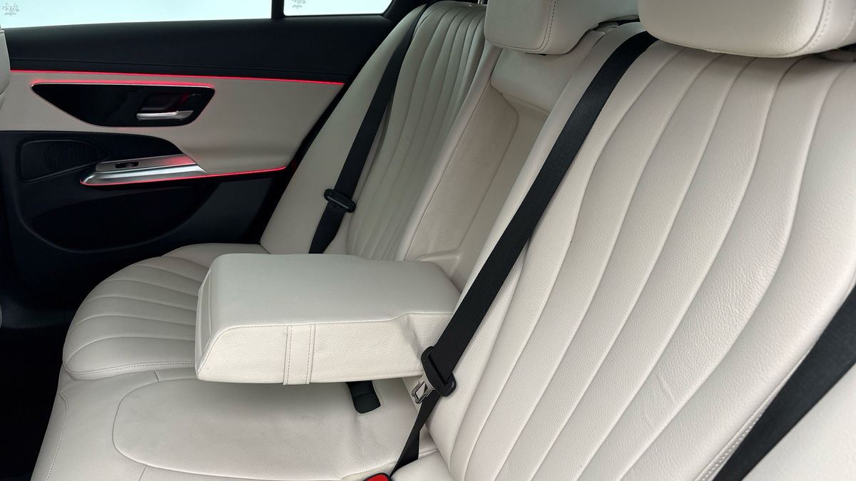 Used Mercedes-Benz E Class 2024 for sale - 76655669: Photo 9