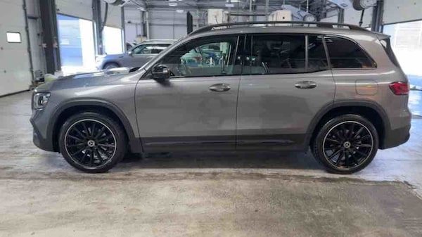 Used Mercedes-Benz GLB 2023 for sale - 75667022: Photo 95