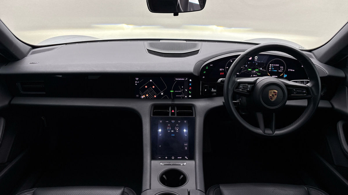 Used Porsche Taycan 2022 for sale - 76821419: Photo 12