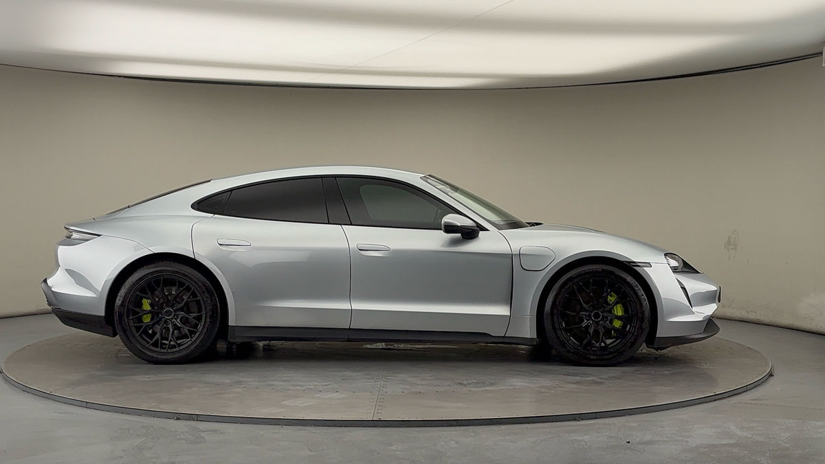 Used Porsche Taycan 2022 for sale - 76821419: Photo 16