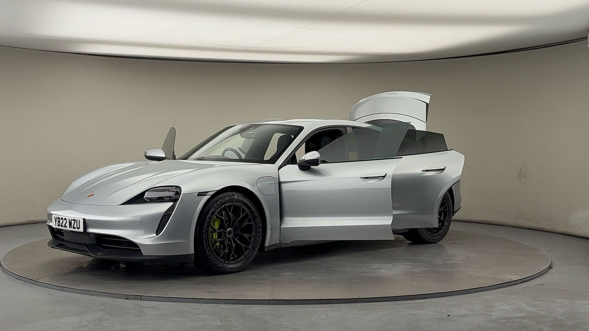 Used Porsche Taycan 2022 for sale - 76821419: Photo 22