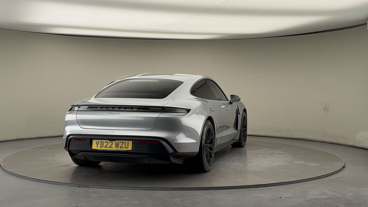 Used Porsche Taycan 2022 for sale - 76821419: Photo 40