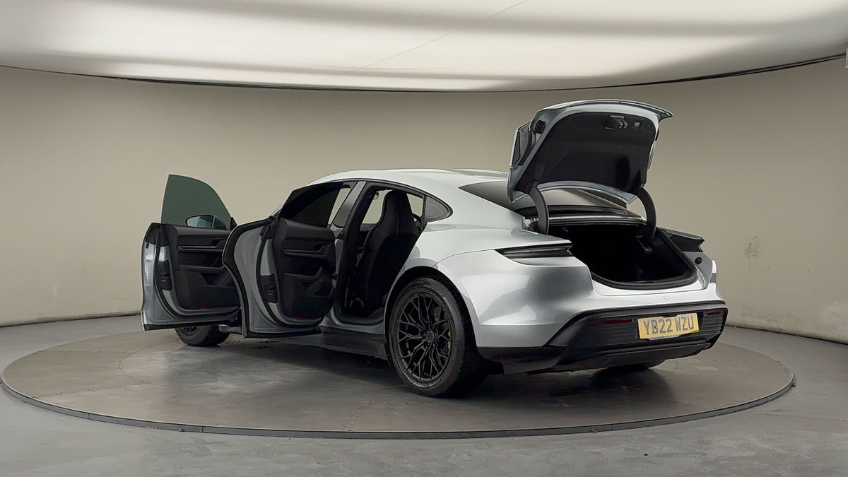 Used Porsche Taycan 2022 for sale - 76821419: Photo 43