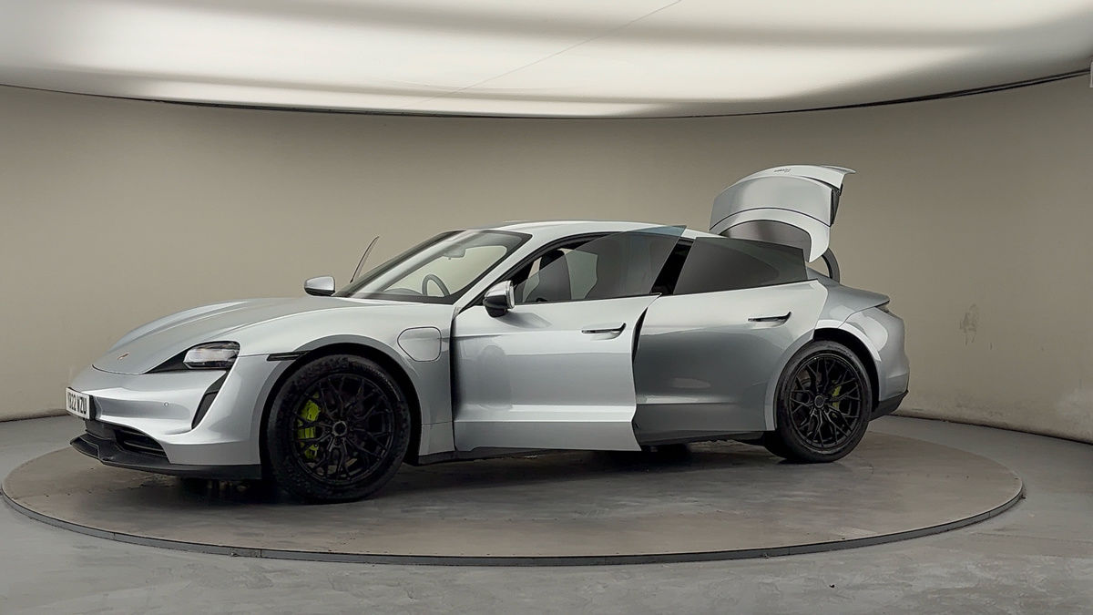 Used Porsche Taycan 2022 for sale - 76821419: Photo 48