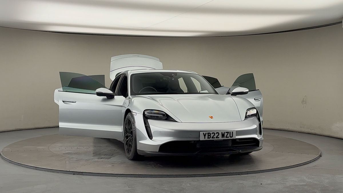 Used Porsche Taycan 2022 for sale - 76821419: Photo 52