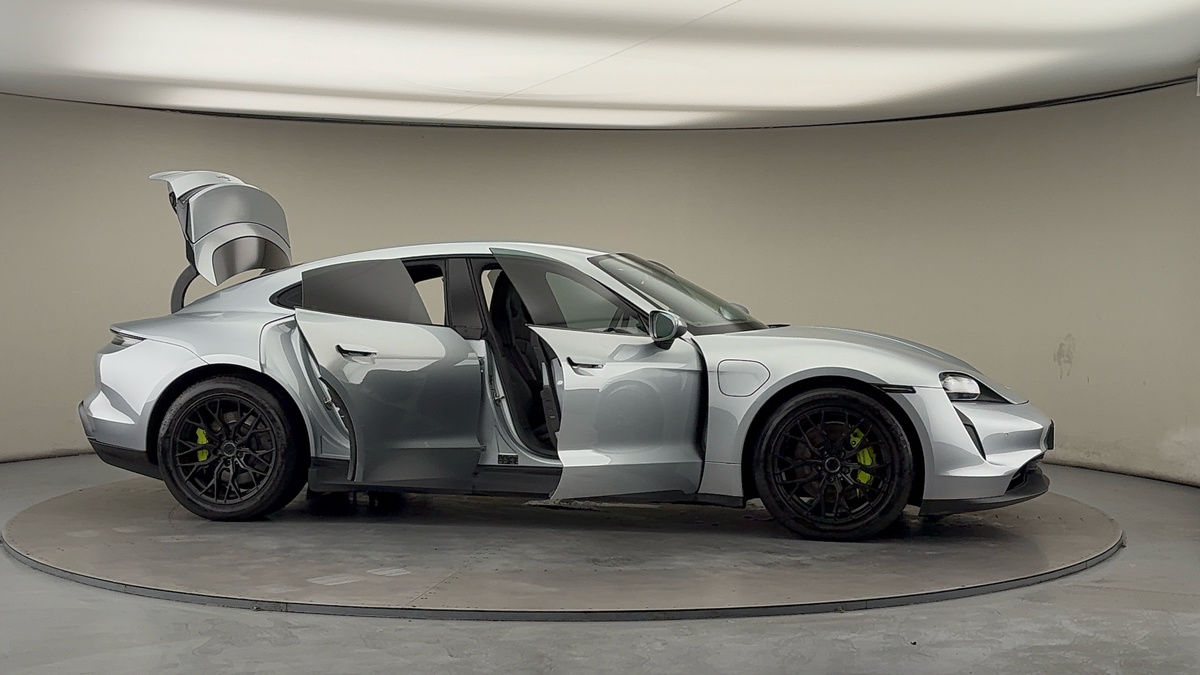 Used Porsche Taycan 2022 for sale - 76821419: Photo 55