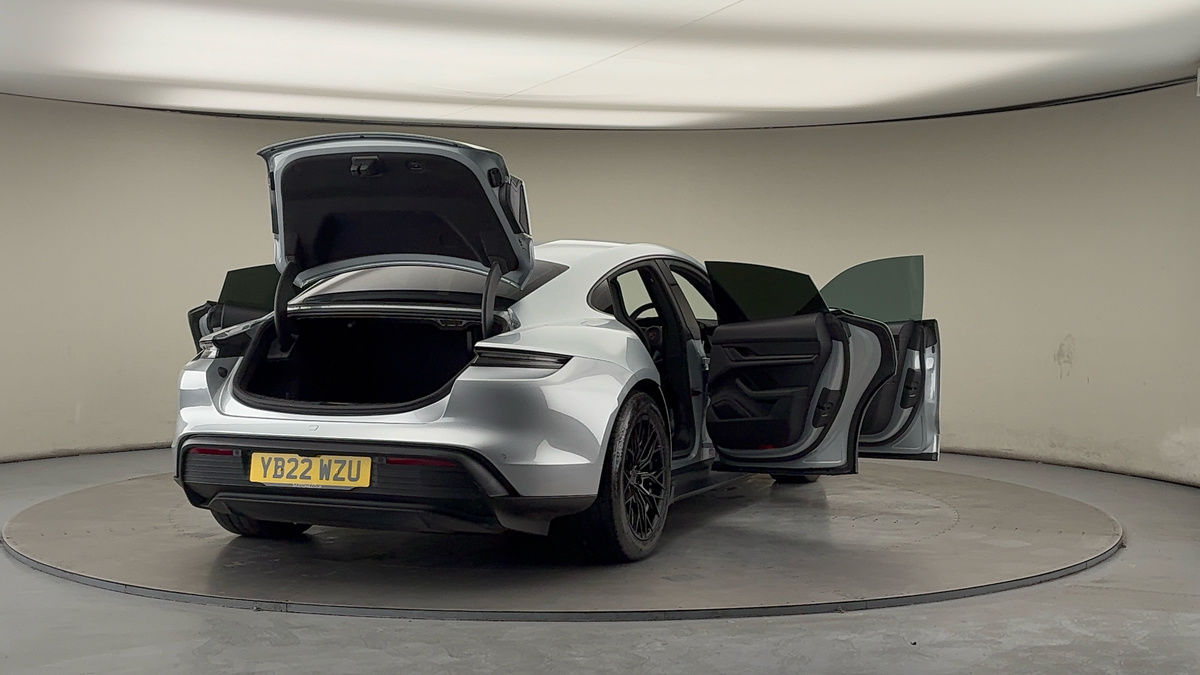 Used Porsche Taycan 2022 for sale - 76821419: Photo 59