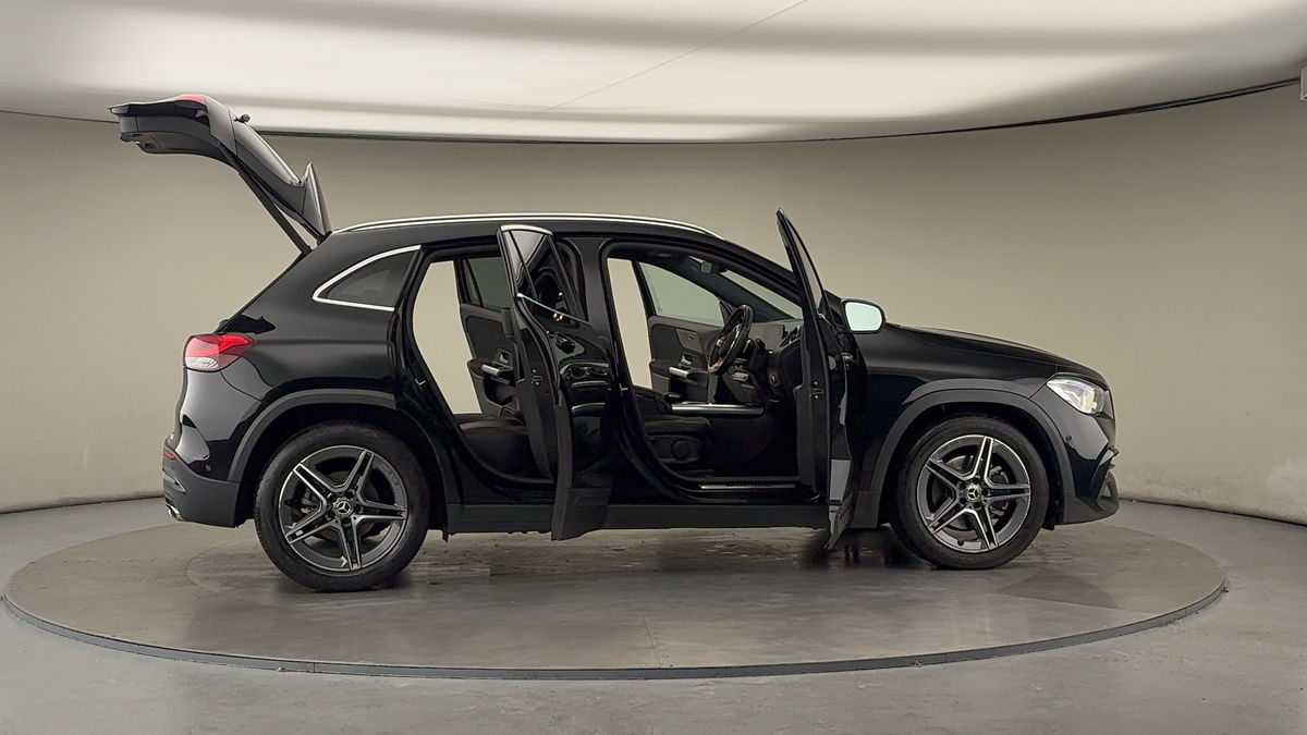 Used Mercedes-Benz GLA 2021 for sale - 76334559: Photo 56