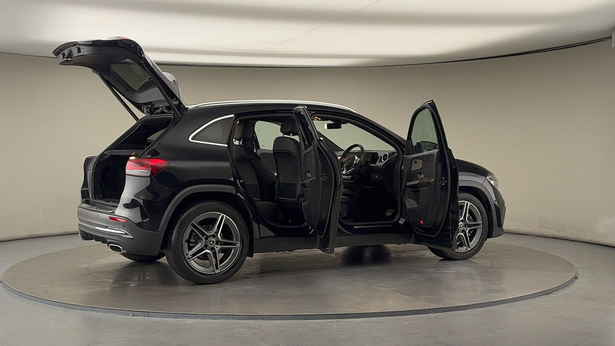 Used Mercedes-Benz GLA 2021 for sale - 76334559: Photo 57