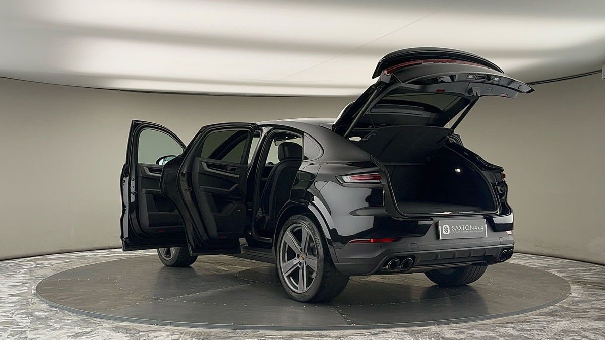 Used Porsche Cayenne 2024 for sale - 75704583: Photo 21