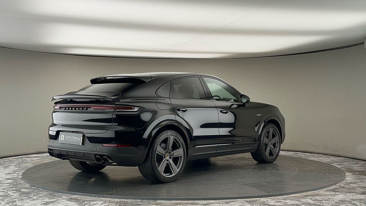 Used Porsche Cayenne 2024 for sale - 75704583: Photo 23