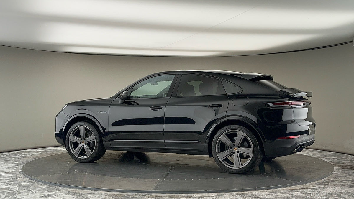 Used Porsche Cayenne 2024 for sale - 75704583: Photo 26